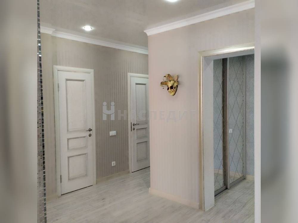 4-комнатная квартира, 120 м2 5/9 этаж, ул. Октябрьская - фото 20