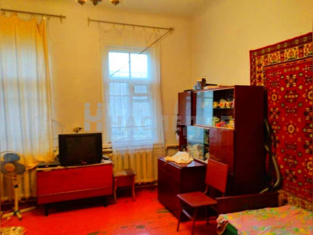 2-комнатная квартира, 56 м2 1/1 этаж, ул. Федосеева - фото 3