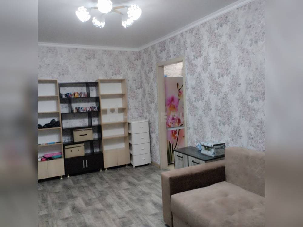 2-комнатная квартира, 43 м2 3/4 этаж, ул. Калинина - фото 3