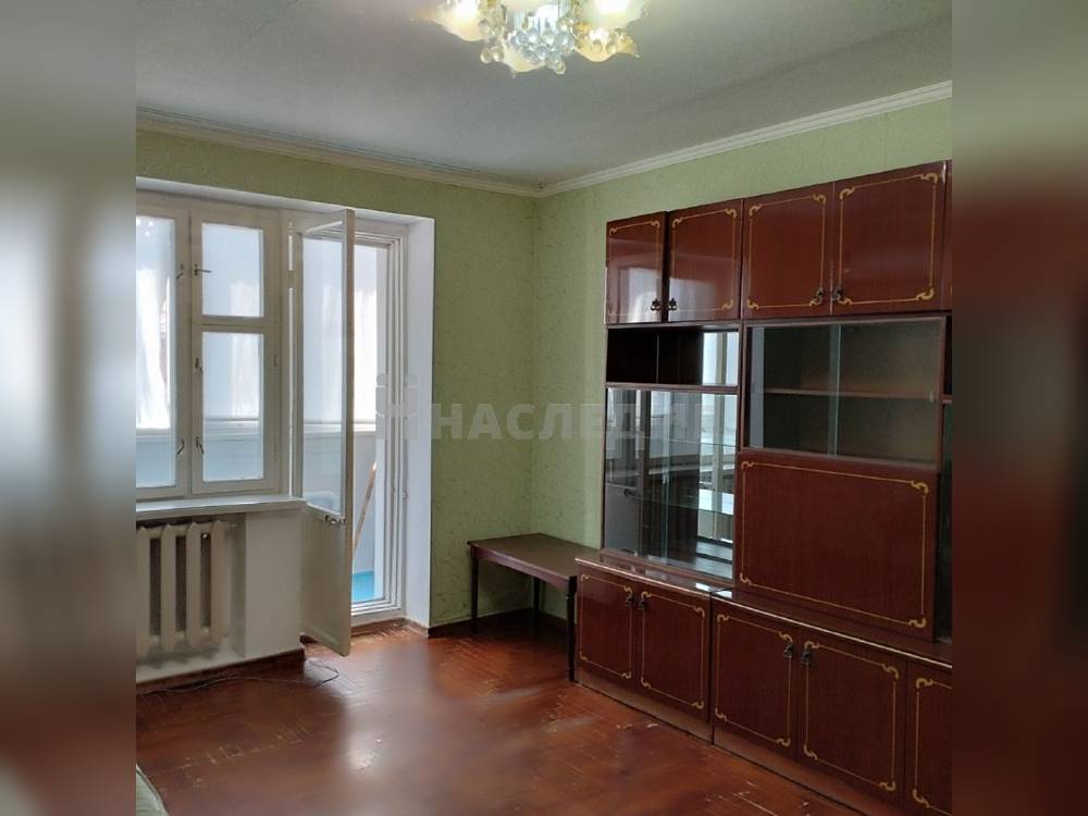 2-комнатная квартира, 52 м2 5/5 этаж, ул. Калинина - фото 2